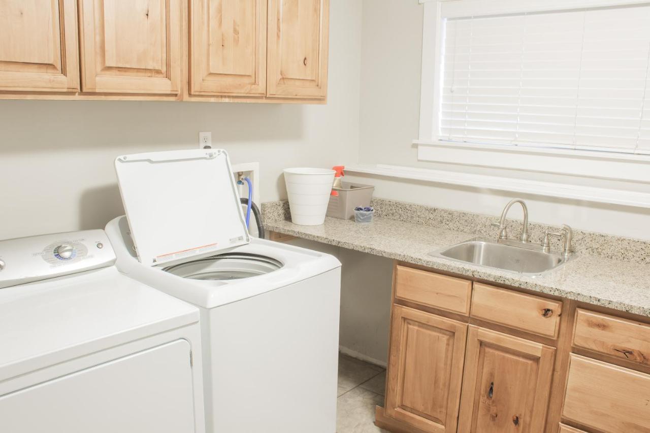 Family Friendly Home - Utah Valley Sanctuary Orem Eksteriør billede